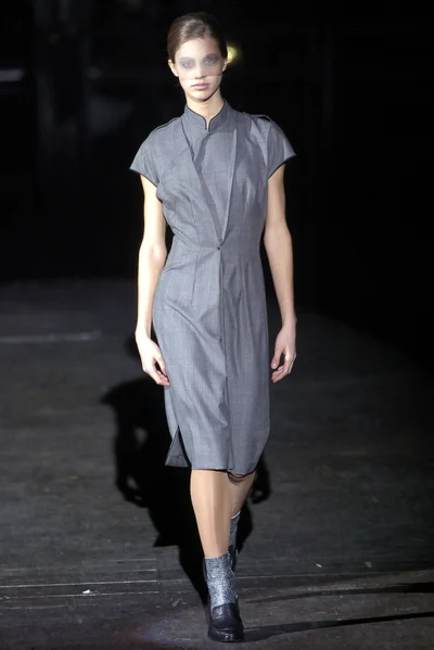 Look 29